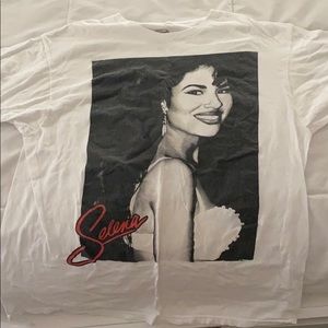Selena Graphic T-shirt